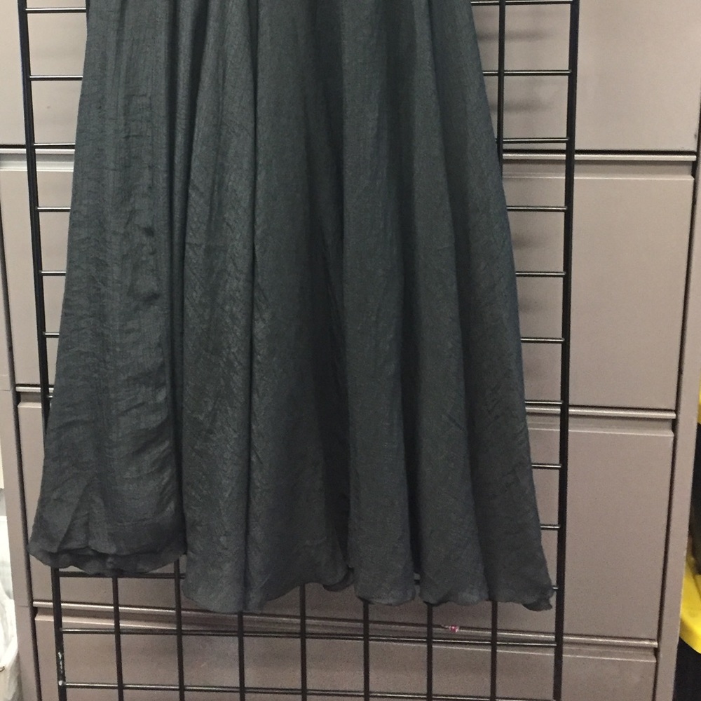 Black Linen blend long skirt - Picture 3 of 5